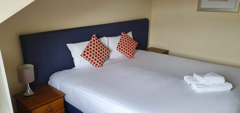 Draycote Hotel