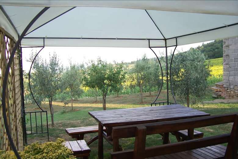 C� Del Bocca Apartments