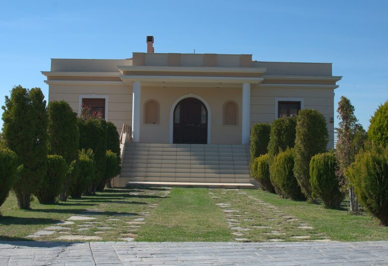 Luxury Villa Thea