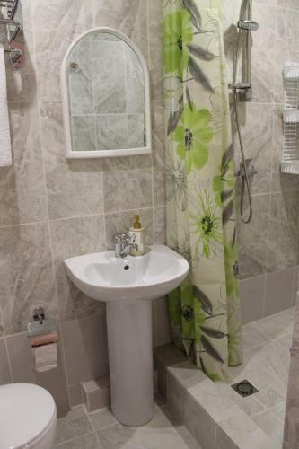 Hostal Guest House Amra