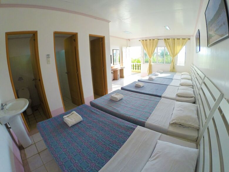 Hotel Pangil Beach Resort