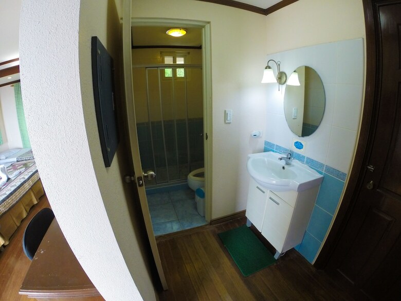 Hotel Pangil Beach Resort