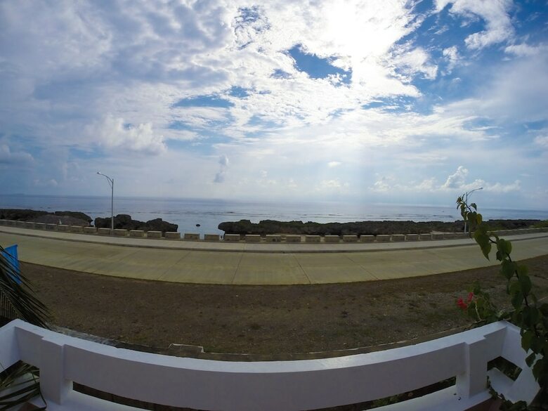 Hotel Pangil Beach Resort