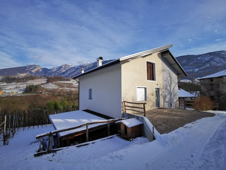 Casa Vacanze In Tipico Maso Della Val Di Non
