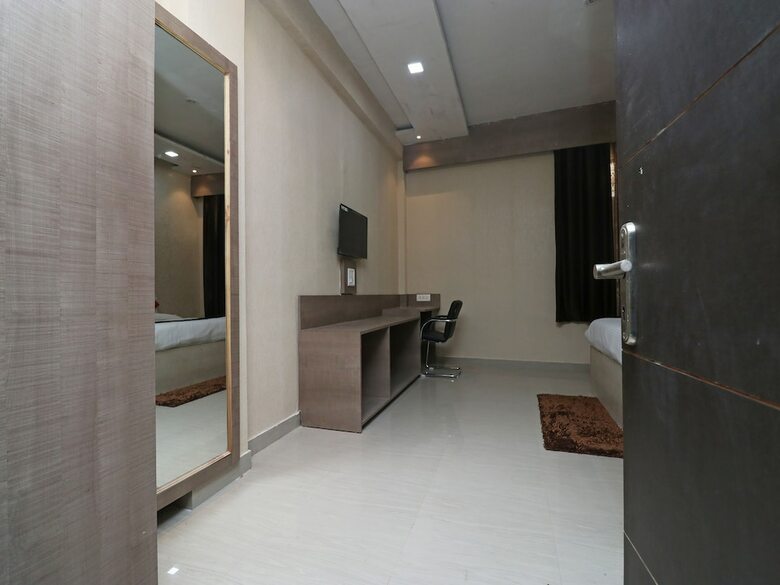 Hotel Capital O 30857 The Kd Resort