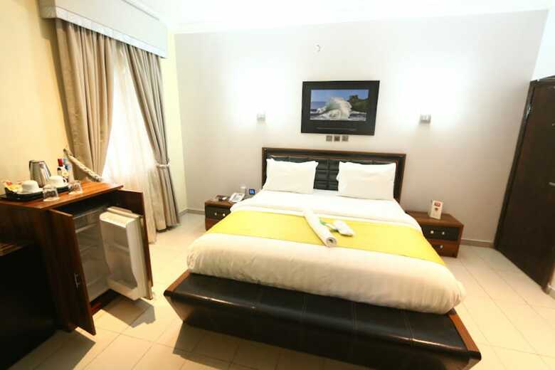 St Hotel Apartment
