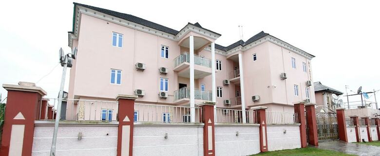 St Hotel Apartment