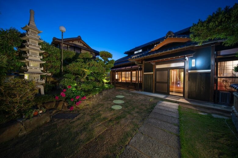 Sano-san-chi-waraku