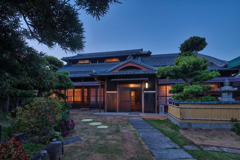 Sano-san-chi-waraku