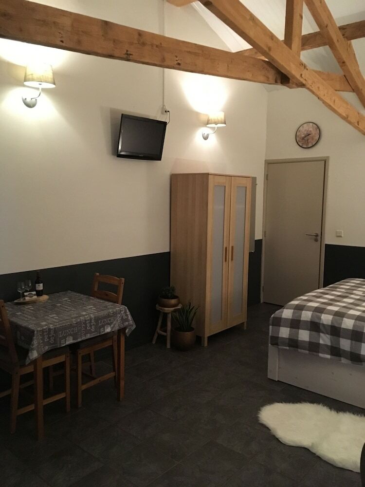 Weibos Bed & Breakfast