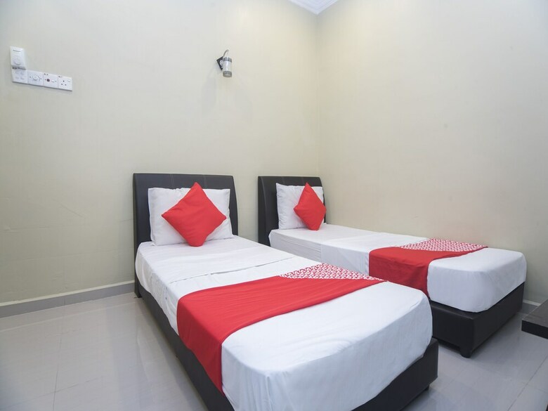 Hotel Oyo 1180 Village View Motel