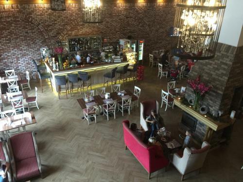 Hotel-przysta?