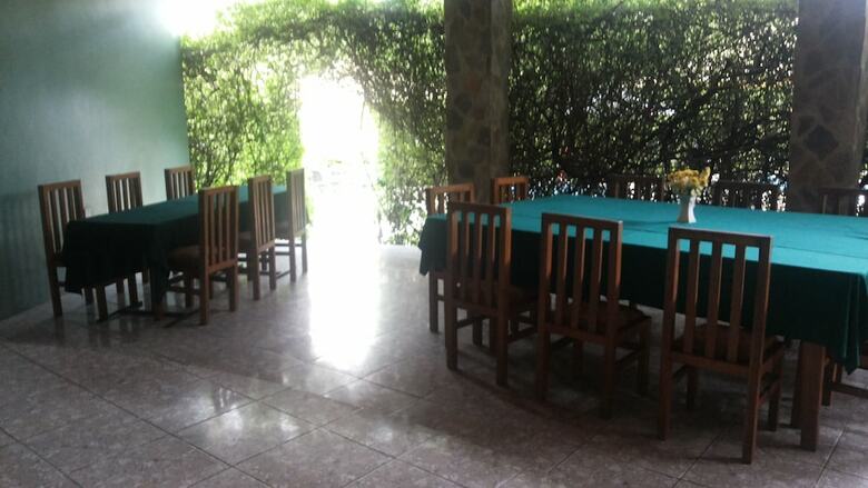 White Castle Hotel Arua