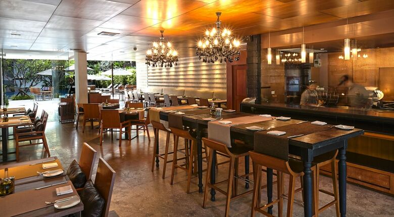 Aparthotel Woodlands Suites Serviced Residences
