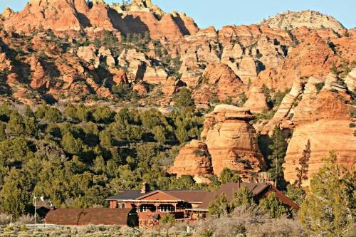 Zion Villa