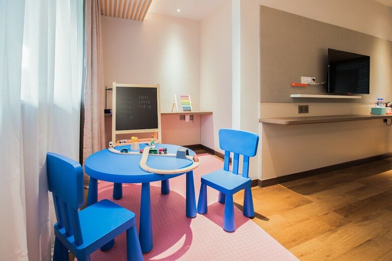 Bed & Breakfast Holiday Inn Express Guizhou Qinglong