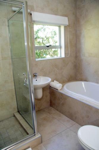 Hostal Eversview Guesthouse