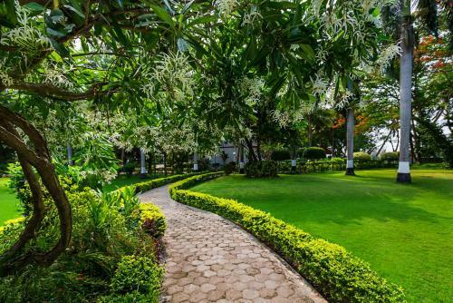 Hotel Ideal Riverview Resort
