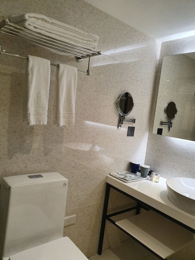 Hotel City Suites Taoyuan Station