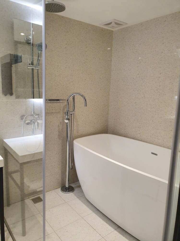 Hotel City Suites Taoyuan Station