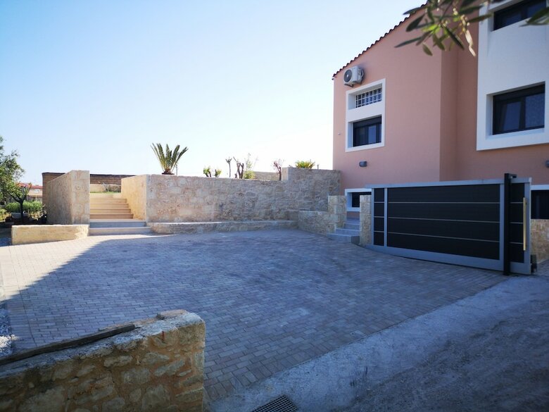 Marina's Villas