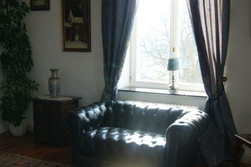Hostal Chateau Neufays