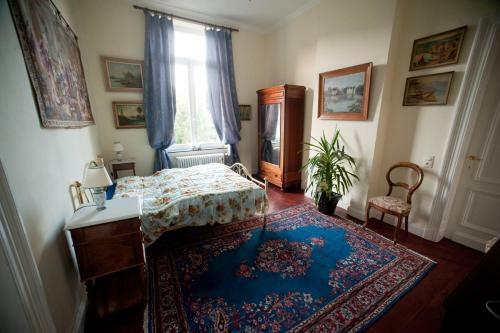 Hostal Chateau Neufays