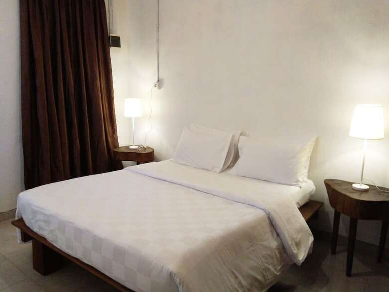 Bed & Breakfast Naya Matahora Island Resort