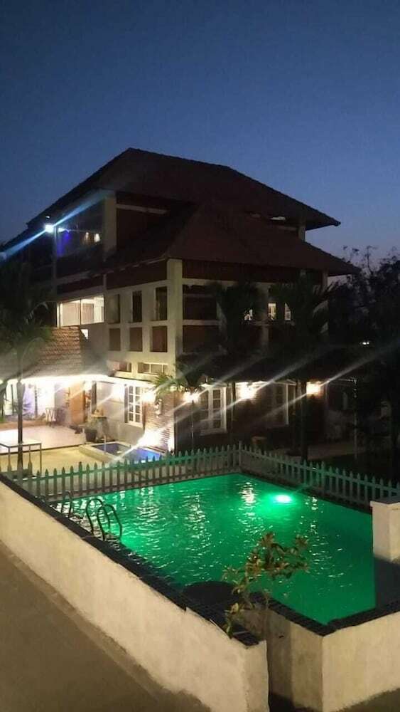 Hotel Kimberly By Jade