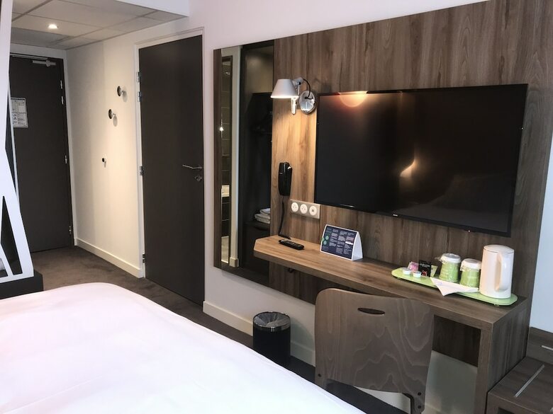 Hotel Campanile Findrol Savoie Leman