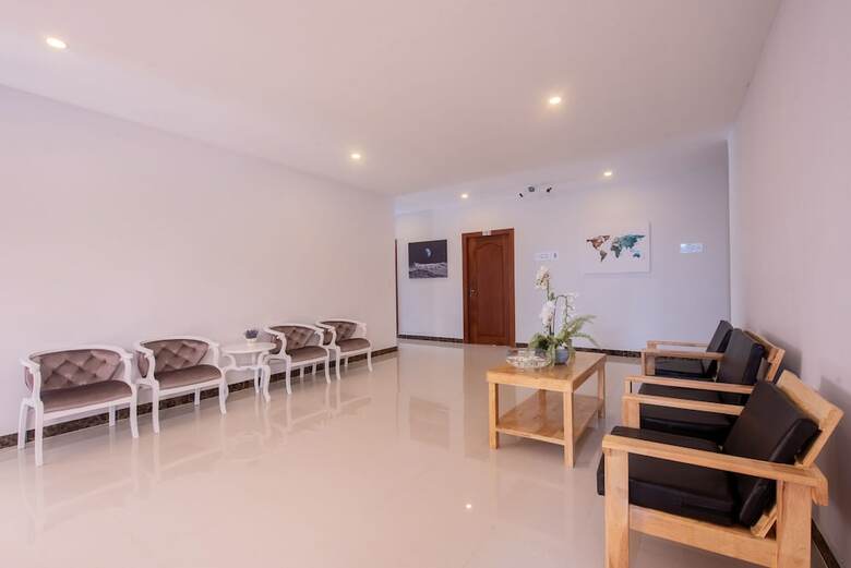 Double S Hotel
