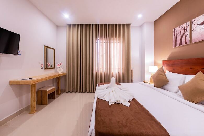 Double S Hotel