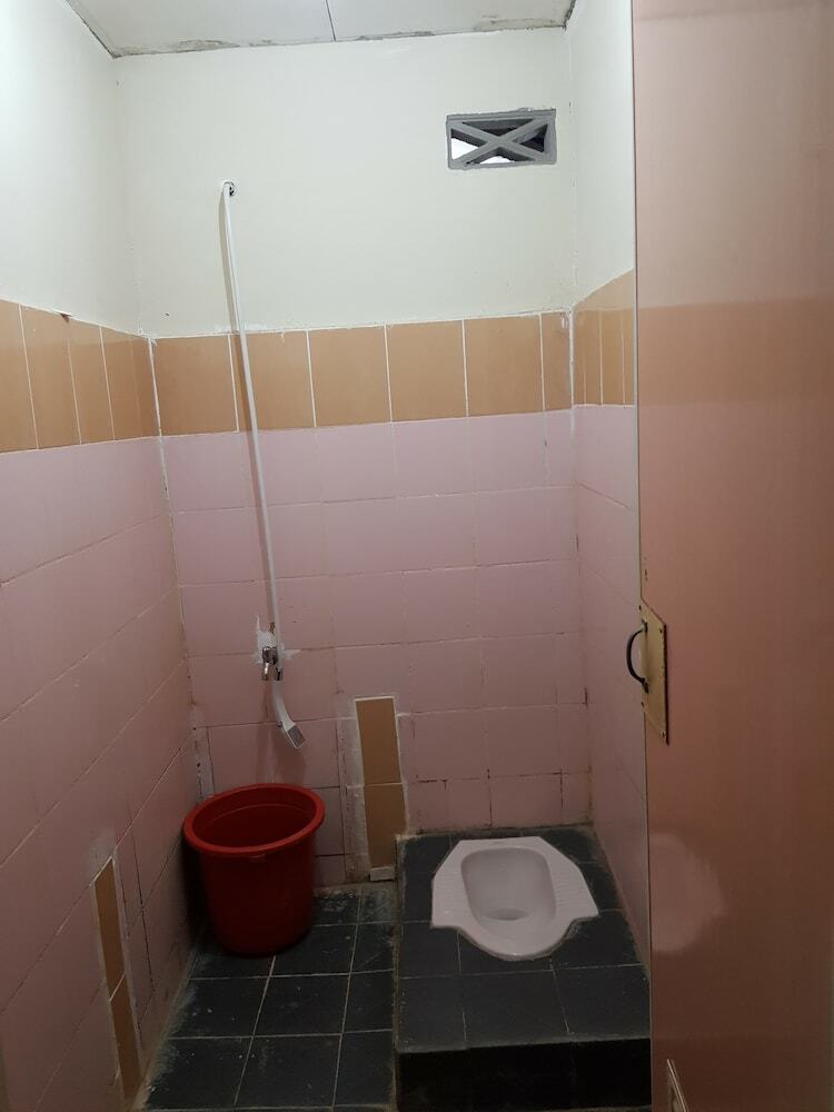 Hostal Oyo 761 Mahkota Intan Hotel
