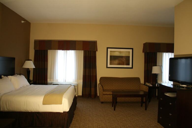 Hotel Holiday Inn Express & Suites Bridgeport