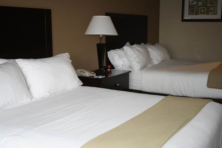 Hotel Holiday Inn Express & Suites Bridgeport