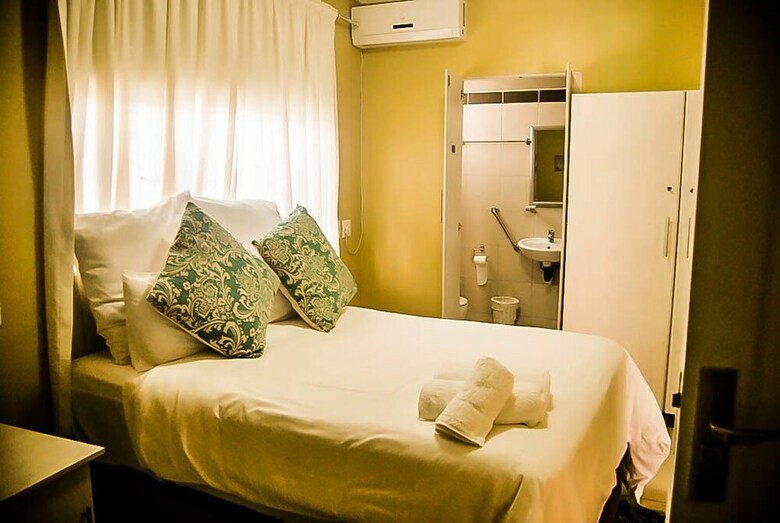 Bed & Breakfast Goodwill Manor Boutique Guesthouse