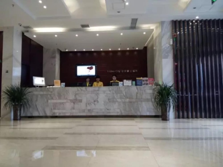 Hotel Poltton International Apartment Luohe
