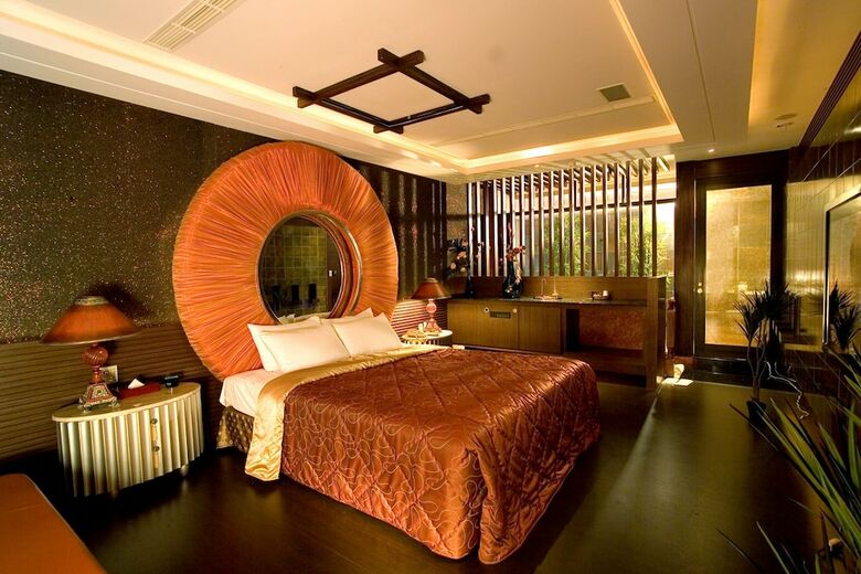 Hotel Chateau Motel & Spa - Qiaotou
