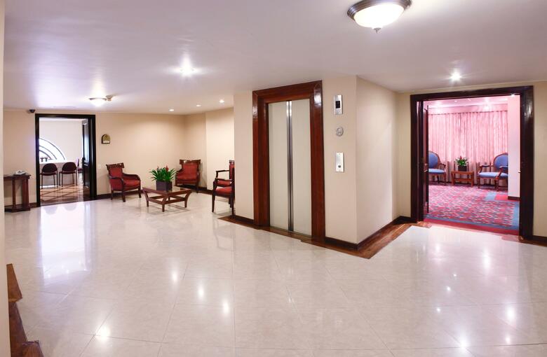 Hotel Suite Jones Estelar