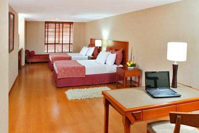 Hotel Suite Jones Estelar