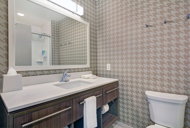 Hotel Home2 Suites By Hilton Charleston Daniel Island