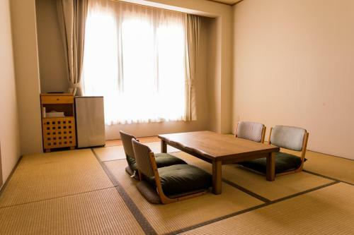 Nanki Shirahama Resort Hotel