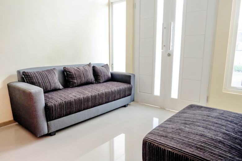 Hostal Oyo 1165 Cakalang Residence Syariah