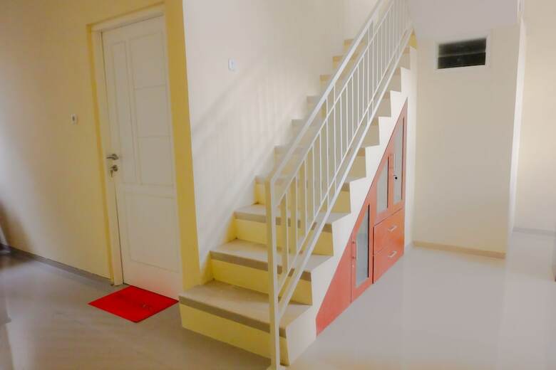 Hostal Oyo 1165 Cakalang Residence Syariah
