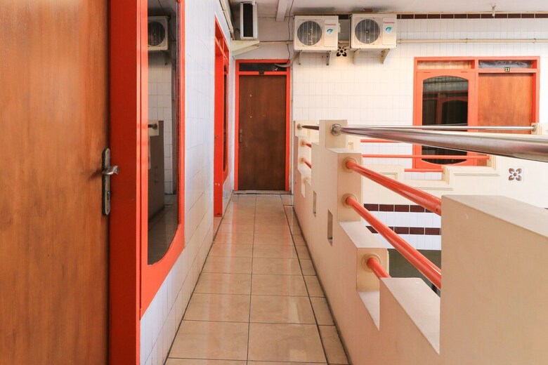 Motel Penginapan Syariah Prenjak
