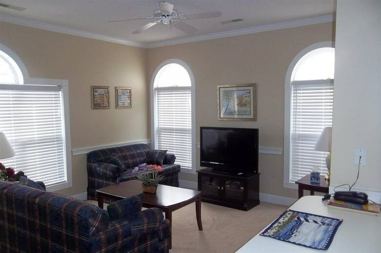 Magnolia Place #201