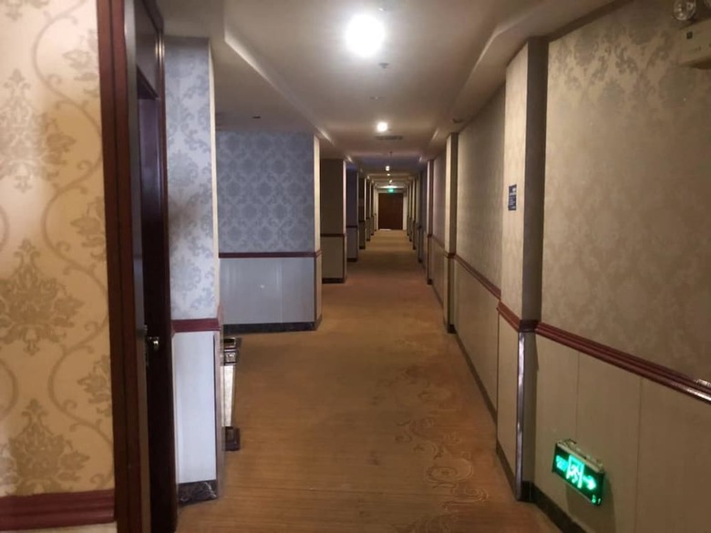 Jiaxing Yijiangnan Holiday Hotel