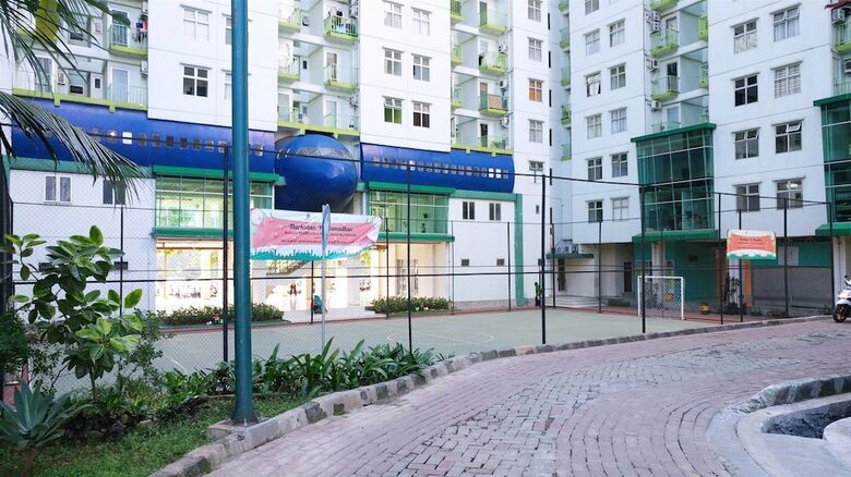 Relaxing Simply 2br Pancoran Riverside Apartment
