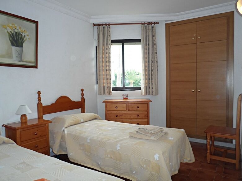 Apartamento Urbanizaci�n Las Palmeras 9