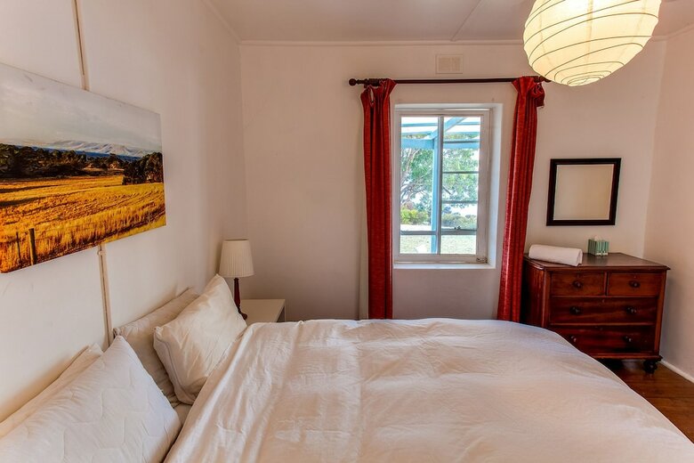 Antechamber Bay Retreats